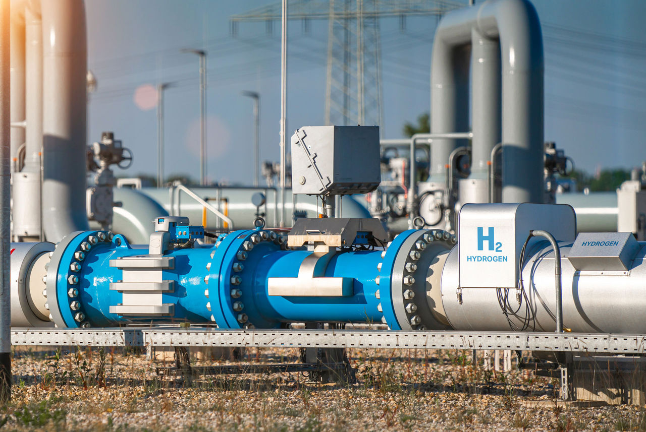 over land gas pipeline system at natural gas station Hydrogen pipelines